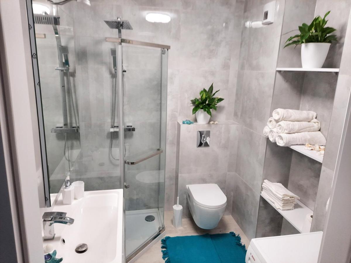 Apartament Amber Comfort Z Prywatnym Miejscem Parkingowym Колобжег Екстер'єр фото